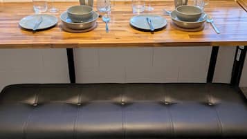 House, 1 Bedroom, Accessible | Dining room