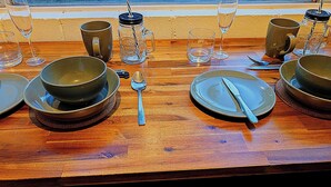 Dining room - Peaceful, Modern, Lowtoxic, B'fast Included (Upper Mount Gravatt)