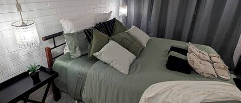 1 bedroom