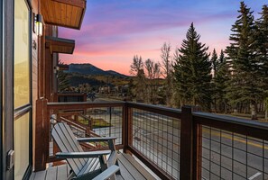 Terrace/patio - New Listing! Rooftop Haven | Hot Tub, BBQ & Views of Buffalo Mountain (Silverthorne)