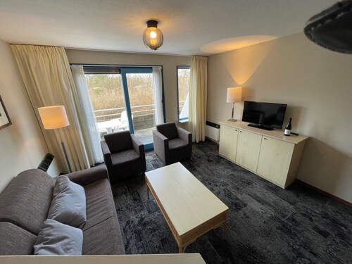 Beautiful apartment on Ameland with sunny terrace and free use of swimming pool.