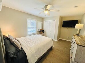 2 Schlafzimmer, Bügeleisen/Bügelbrett, kostenloses WLAN
