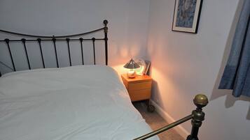 Shared Dormitory, 1 Bedroom, Smoking | 1 bedroom