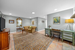 Smart TV, books, video library