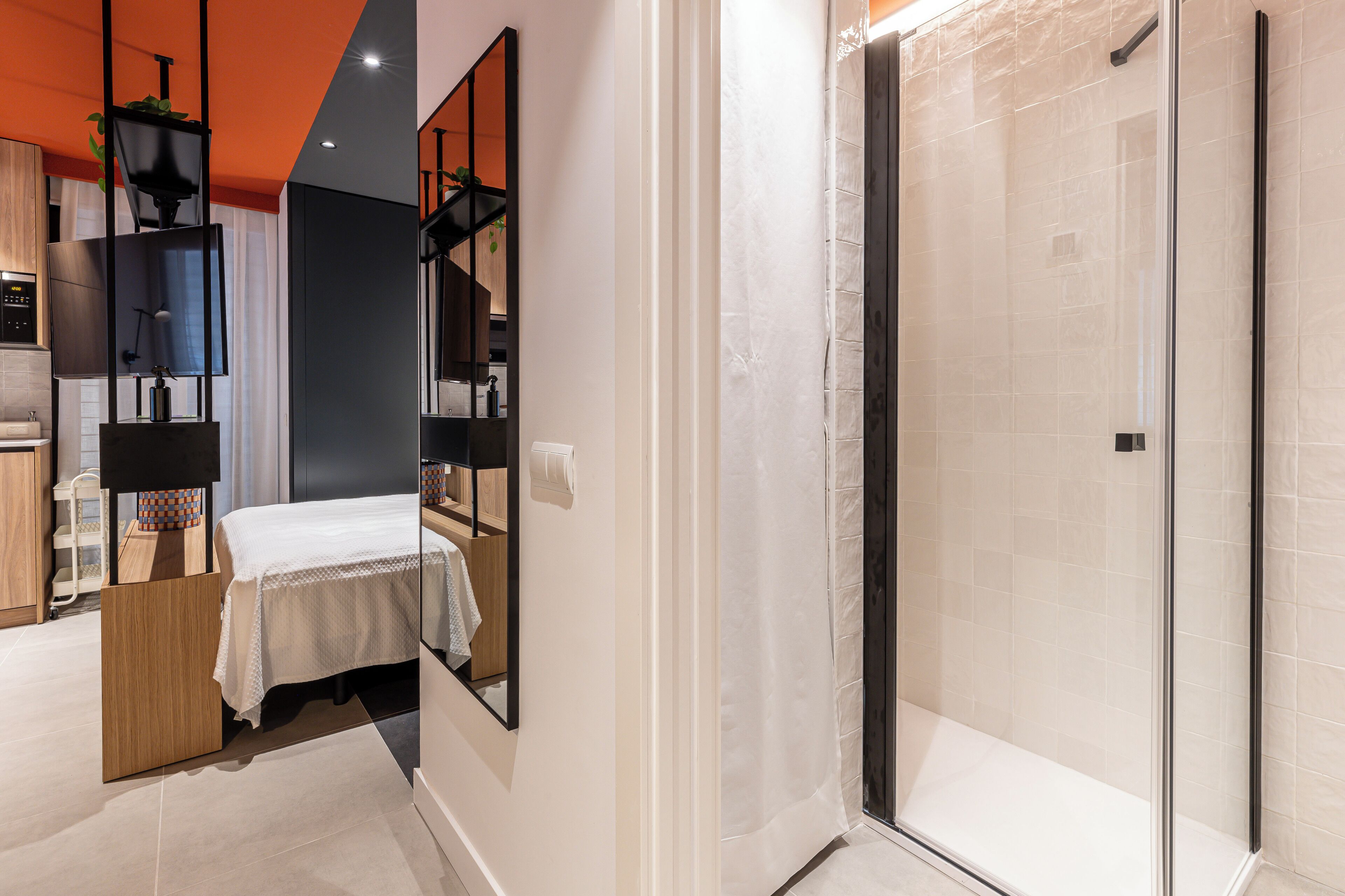 Studio | Iron/ironing board, free WiFi