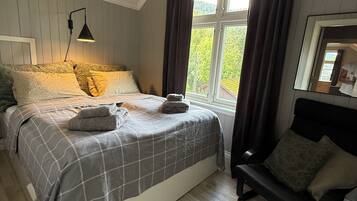 Bügeleisen/Bügelbrett, WLAN, Bettwäsche