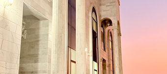 Rizq Luxurious Villa