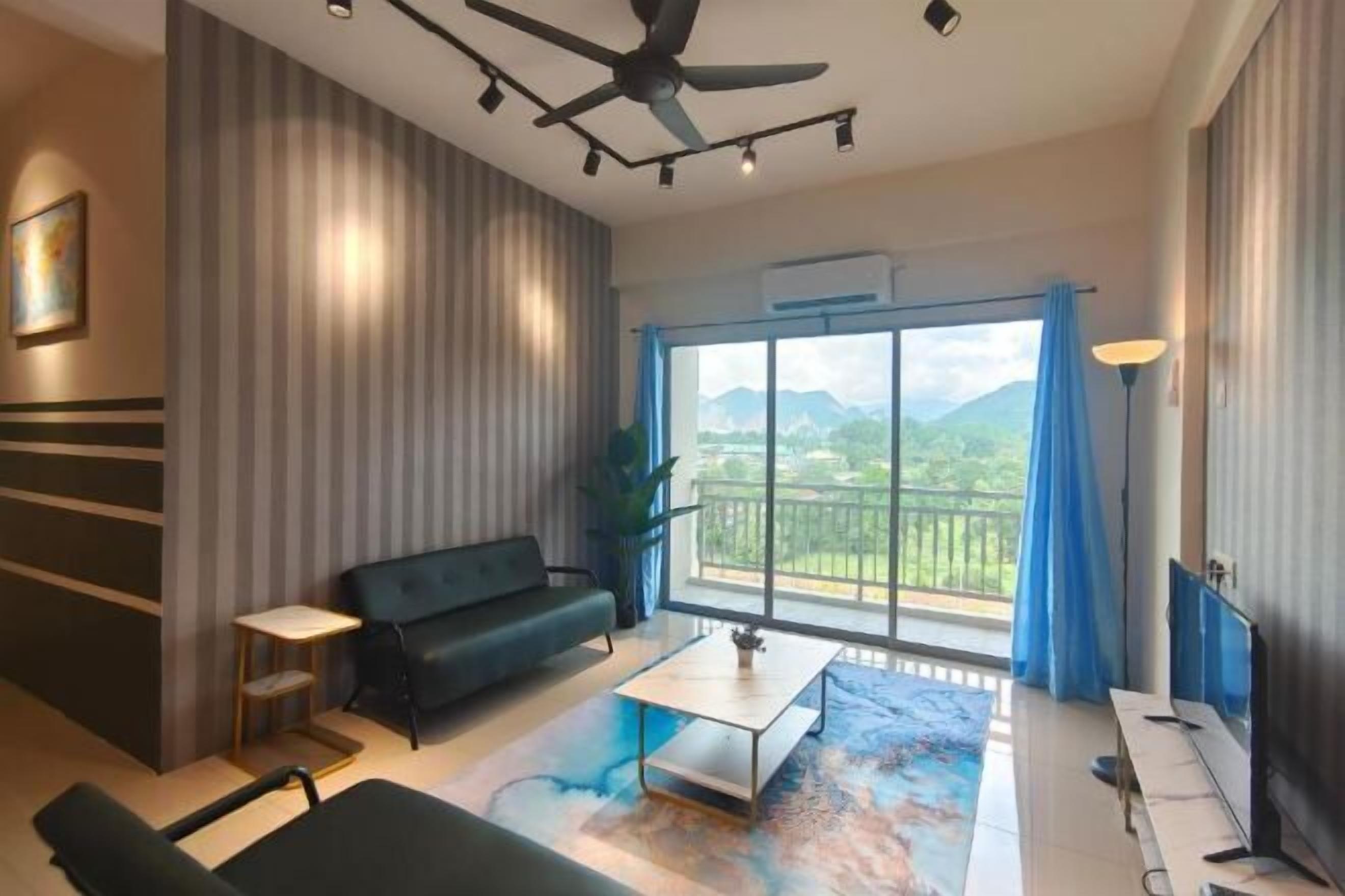 บริเวณนั่งเล่น