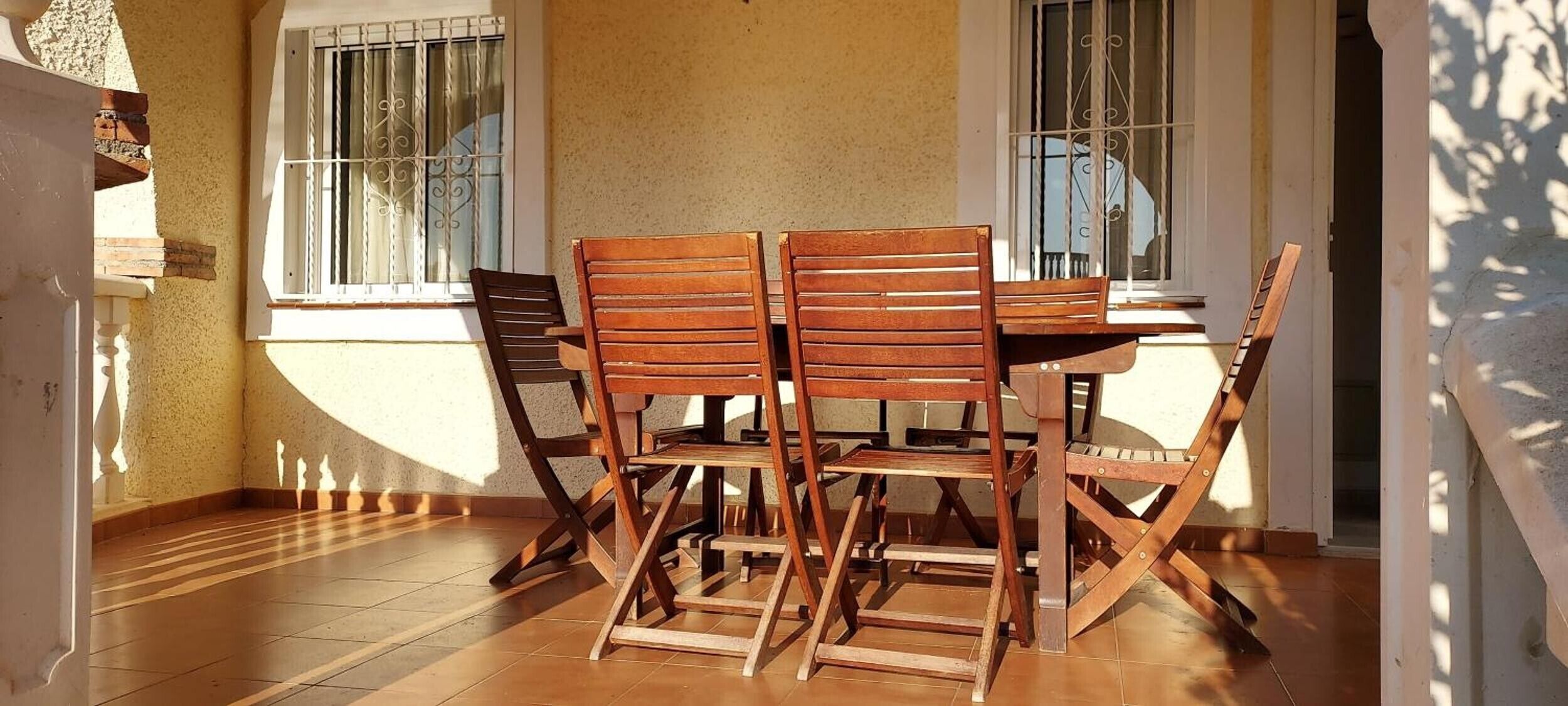 تناول الطعام بالخارج