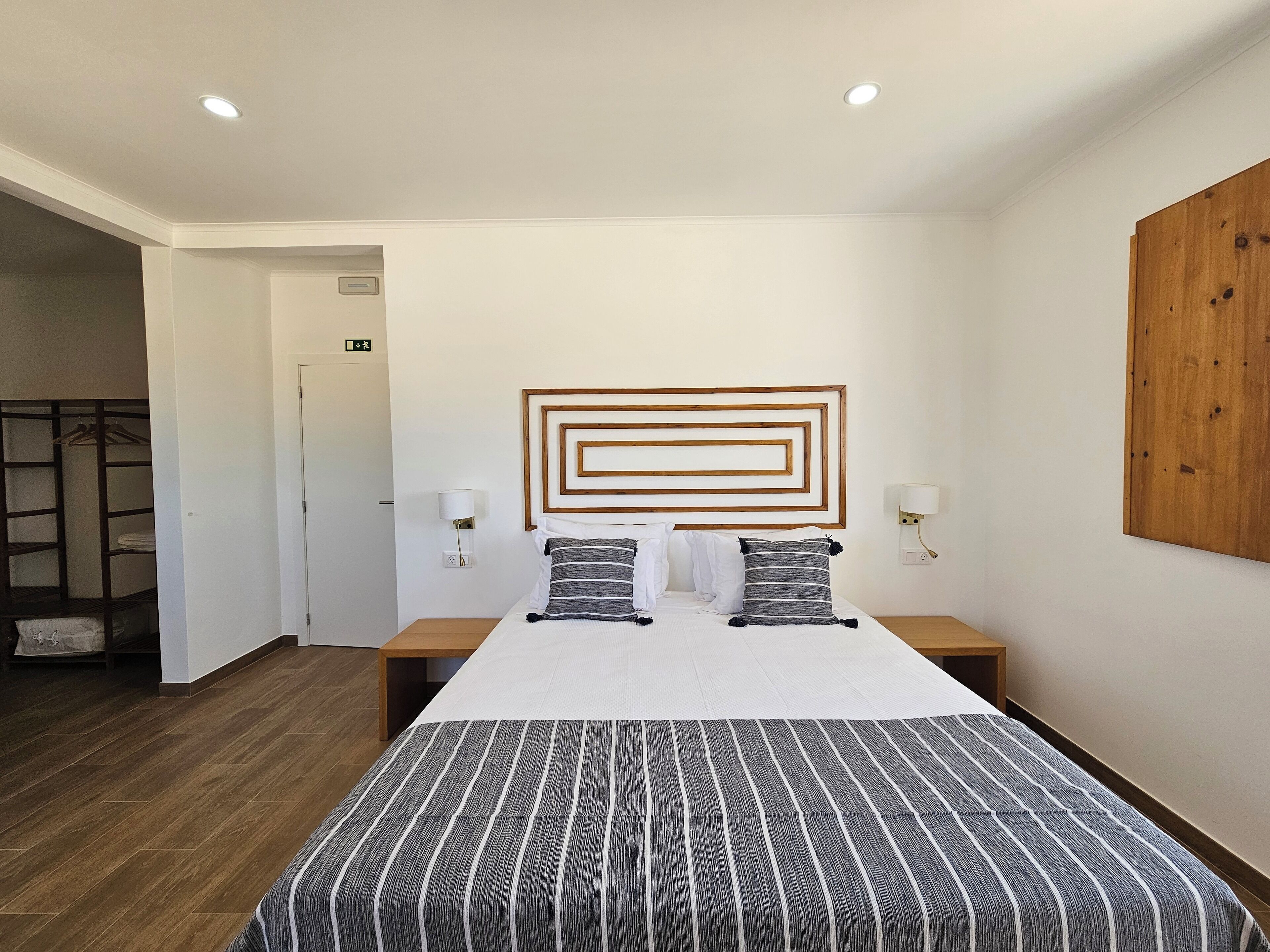 Suite Deluxe, vue piscine | Wi-Fi gratuit