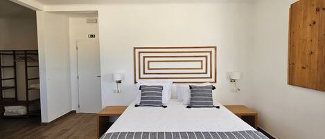 Suite Deluxe, vista a la alberca | Wifi gratis