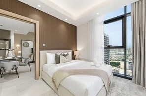 1 bedroom, in-room safe, iron/ironing board, free WiFi - Minutes from Dubai Marina with Easy Access to Main Road (Dubai)