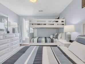 3 bedrooms, free WiFi, bed sheets - TB 37C Spacious 3-Bed, 2-Bath Second-Floor Condo in True Blue Community (Pawleys Island)