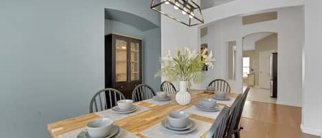 Talo, 4 makuuhuonetta | Ruokailu