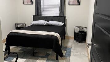 2 bedrooms, iron/ironing board, WiFi, bed sheets