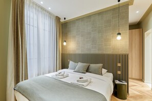 3 Schlafzimmer, Schreibtisch, Bügeleisen/Bügelbrett, kostenloses WLAN