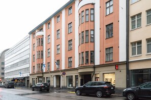 Front of property - 1BR Demure Design Urban Living Space (Helsinki)
