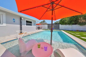 Outdoor pool, a heated pool - Modern Family Beach Oasis w/ Heated Saltwater Pool Home, 5 miles from Anna Maria (Bradenton)