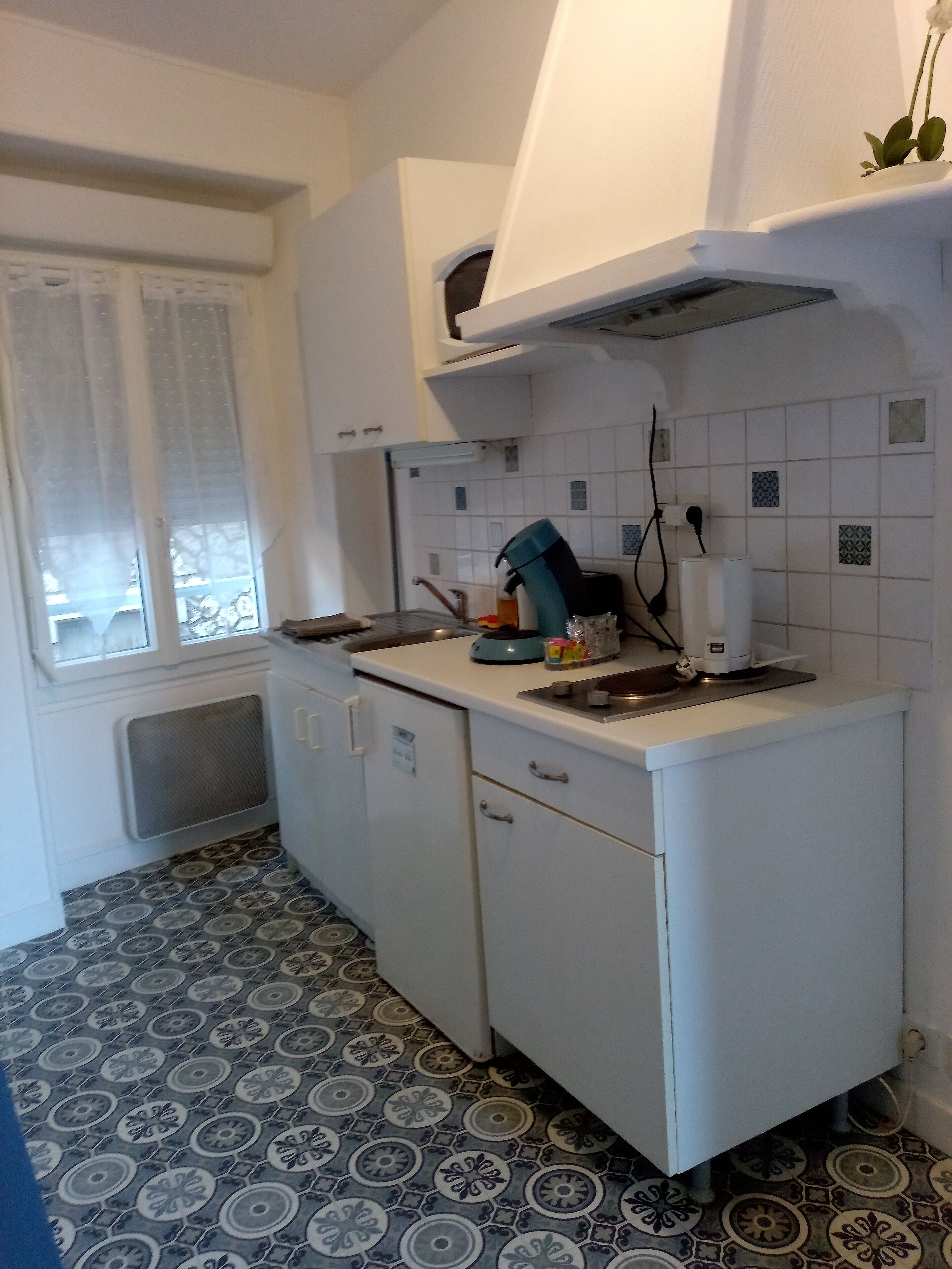 Mikrobølgeovn og kokeplater