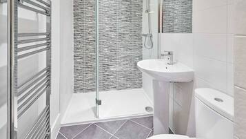 House, 3 Bedrooms, Garden View | Bathroom