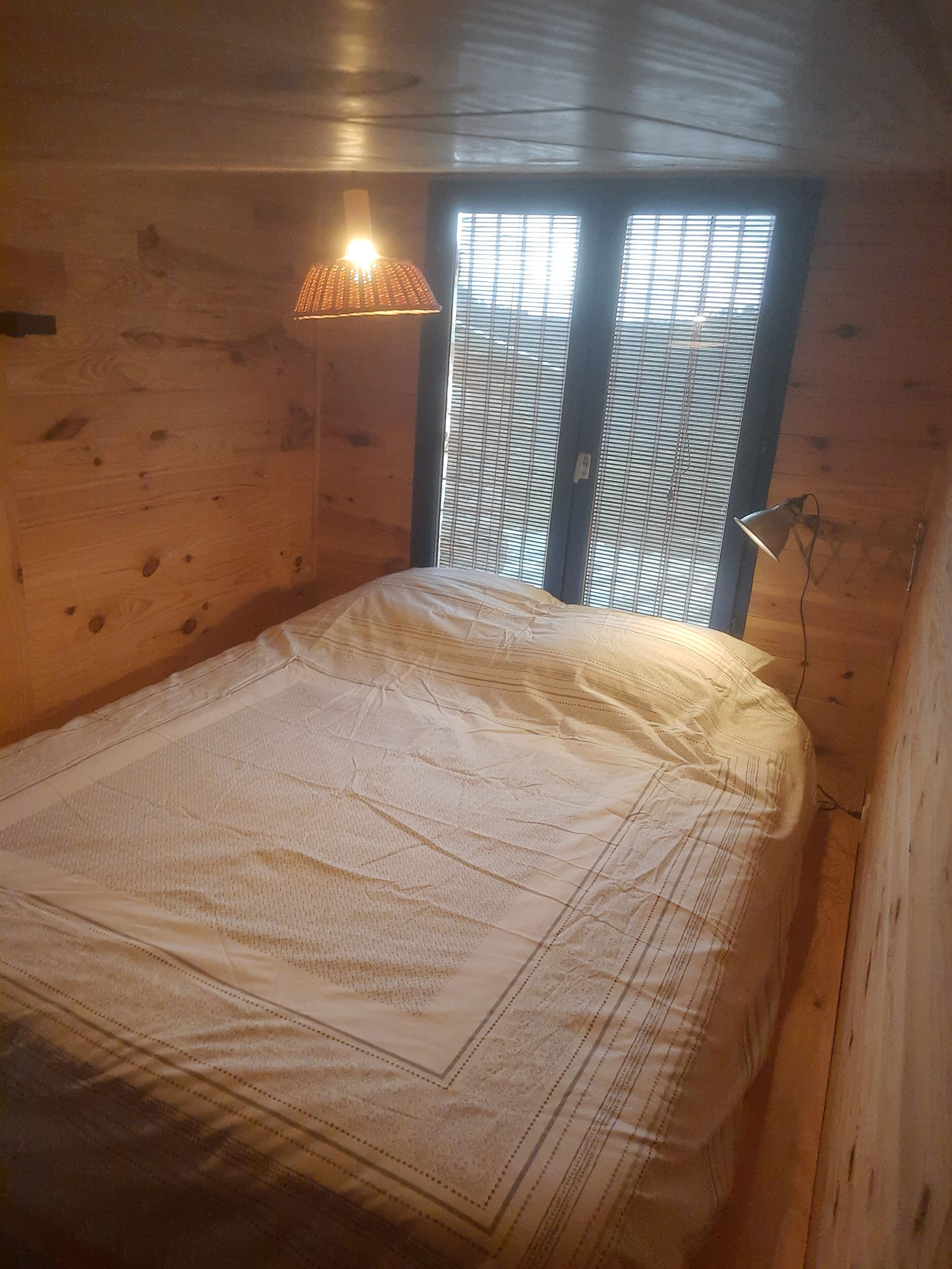 2 chambres, draps fournis