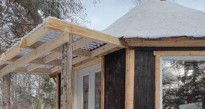 100% Autonomous Octagonal Micro House