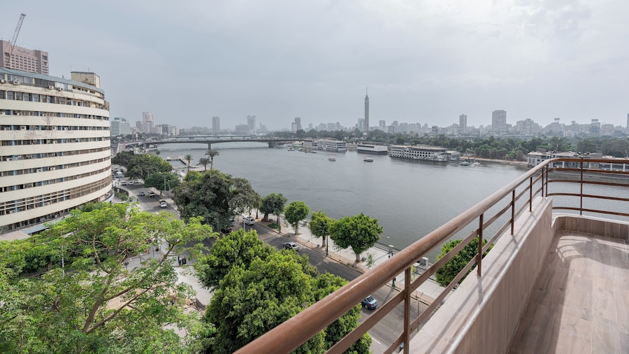 Brassbell Downtown Maspero