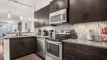 Microwave, oven, stovetop, dishwasher