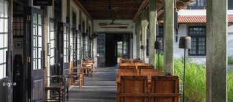 27A Old Town with POOL