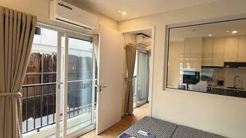 Economy Double Room, Ensuite | Egyptian cotton sheets, premium bedding, down duvets, memory-foam beds