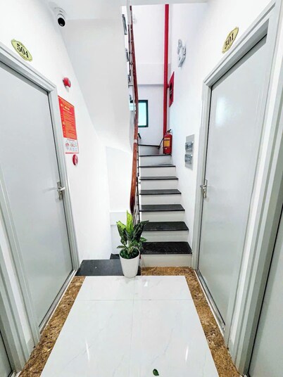 27A Old Town with POOL