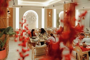 Restaurant - Si'Hana Hotel (Labinot Fushë)