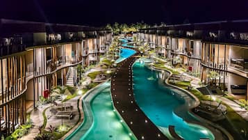 Apartment | Pool | 5 outdoor pools