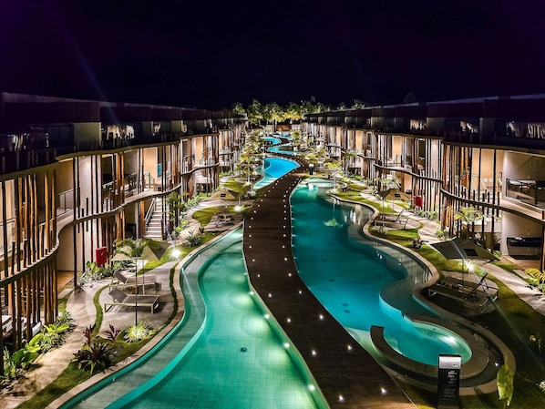 Appartement | Zwembad | 5 buitenzwembaden