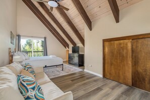 3 Schlafzimmer, Schreibtisch, WLAN, Bettwäsche
