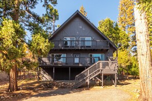 Exterior - Chateau W- Chalet in Blue Lake Springs (Arnold)