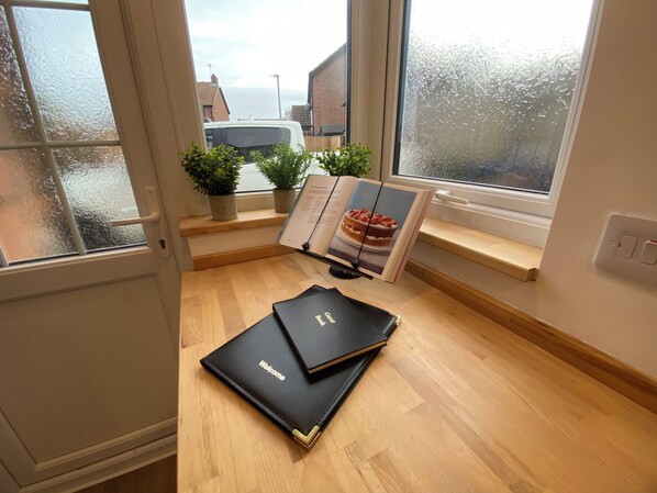 House, 2 Bedrooms, Smoking, Garden View | Interior - Seaton's Hidden Gem Charming Holiday Cottage (Hull)