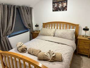 House, 2 Bedrooms, Smoking, Garden View
