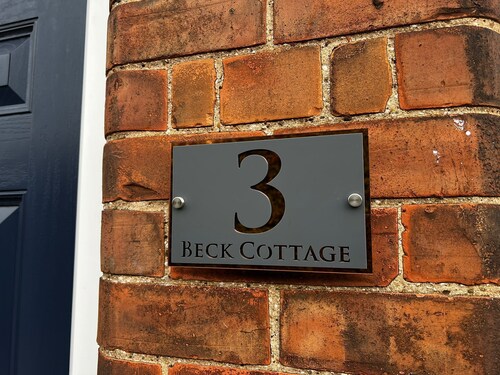 Seaton's Hidden Gem Charming Holiday Cottage With Garden