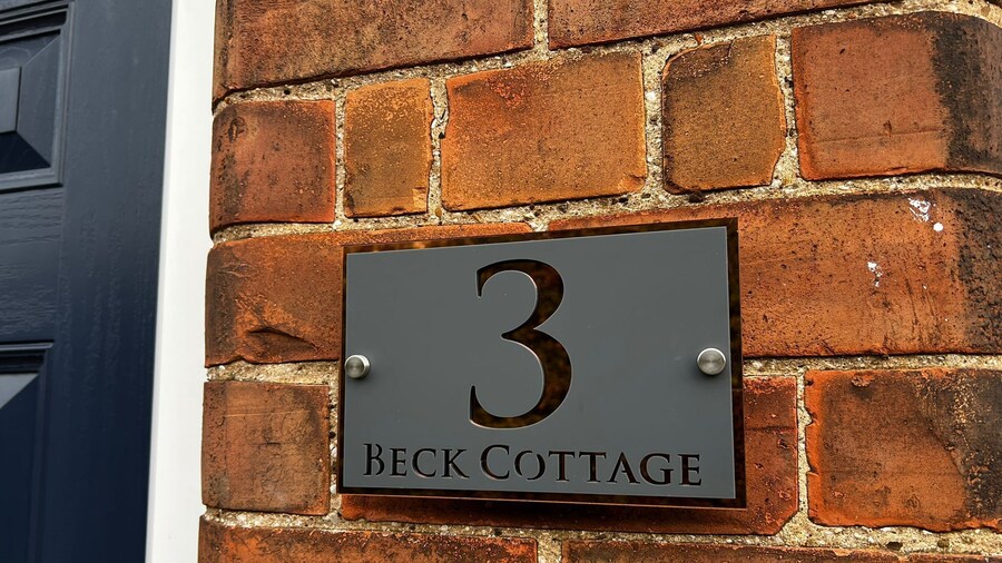 Seaton's Hidden Gem Charming Holiday Cottage With Garden