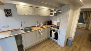 House, 2 Bedrooms, Smoking, Garden View | Interior - Seaton's Hidden Gem Charming Holiday Cottage! (Hull)