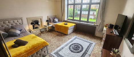 1 bedroom, iron/ironing board, WiFi, bed sheets