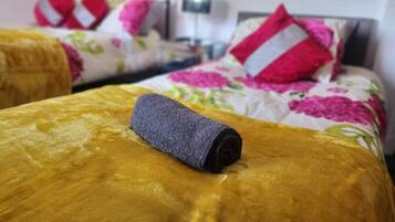 1 bedroom, iron/ironing board, WiFi, bed sheets