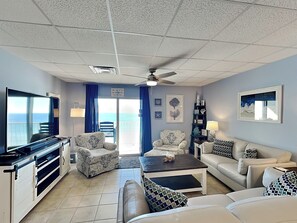 Smart TV - Sans Souci #602 | Beach Service + Resort Amenities (Pensacola Beach)