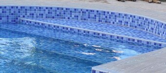 Villa with swimming pool in quiet countryside not overlooked