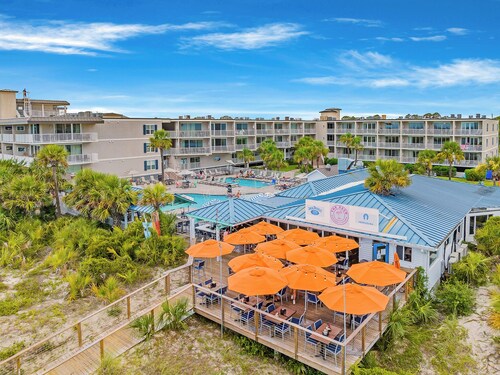 Beachside Colony Tybee’s Only Oceanfront Resort•New Listing Pool&Ocean Views 2/2