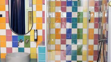 Standard Double Room, City View | Bathroom