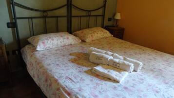 2 chambres, Wi-Fi, draps fournis
