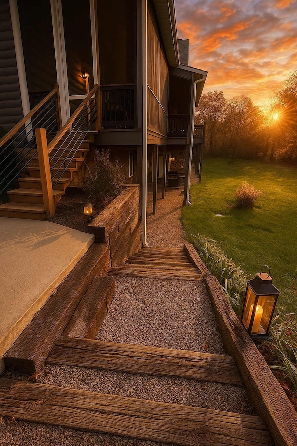 Exterior detail - Compass Retreat - The Lower Suite (Buchanan)