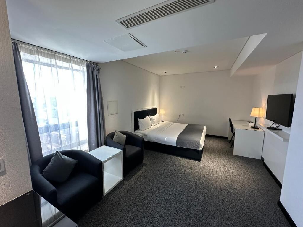 Double Room | Desk, laptop workspace, iron/ironing board